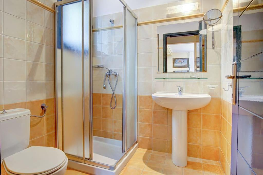 Best View Apartment 1. Барбати Экстерьер фото