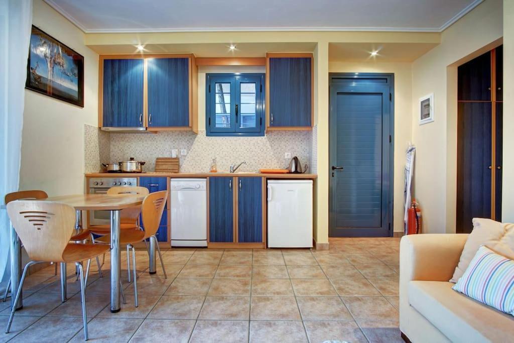 Best View Apartment 1. Барбати Экстерьер фото