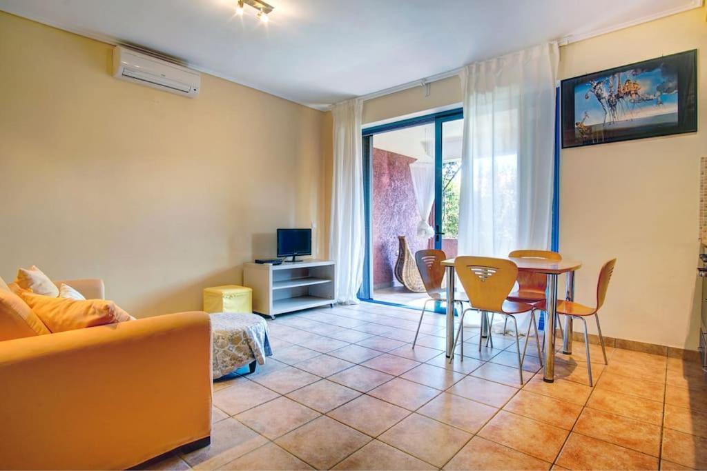 Best View Apartment 1. Барбати Экстерьер фото